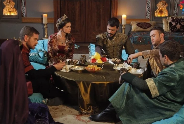 "Muhteşem Yüzyıl" Pakistan'ı karıştırdı!
