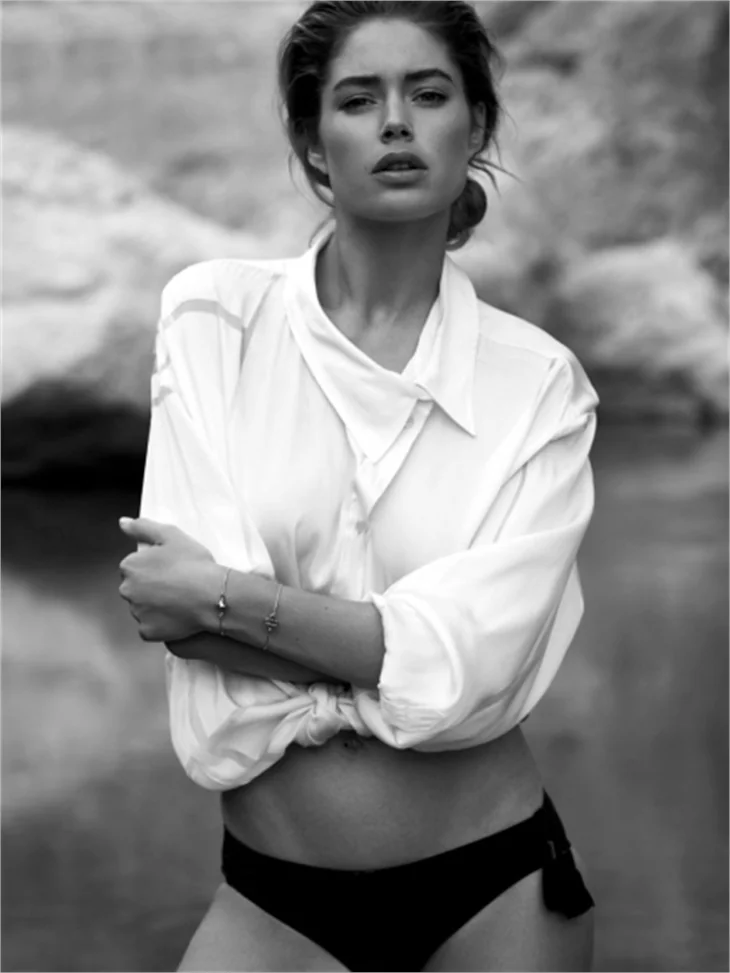 Kroes'ın seksi fotoğrafları