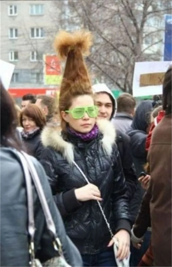 Moda, insanın kendine yakışanı giymesidir!