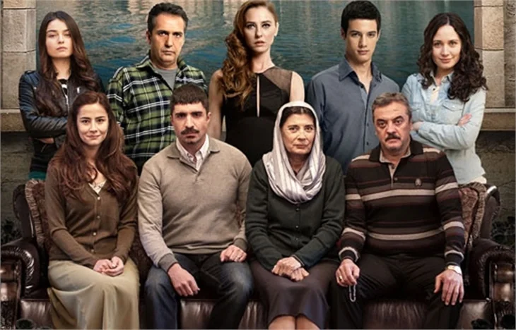 Burak Çelik ''Karagül'' dizisinde!