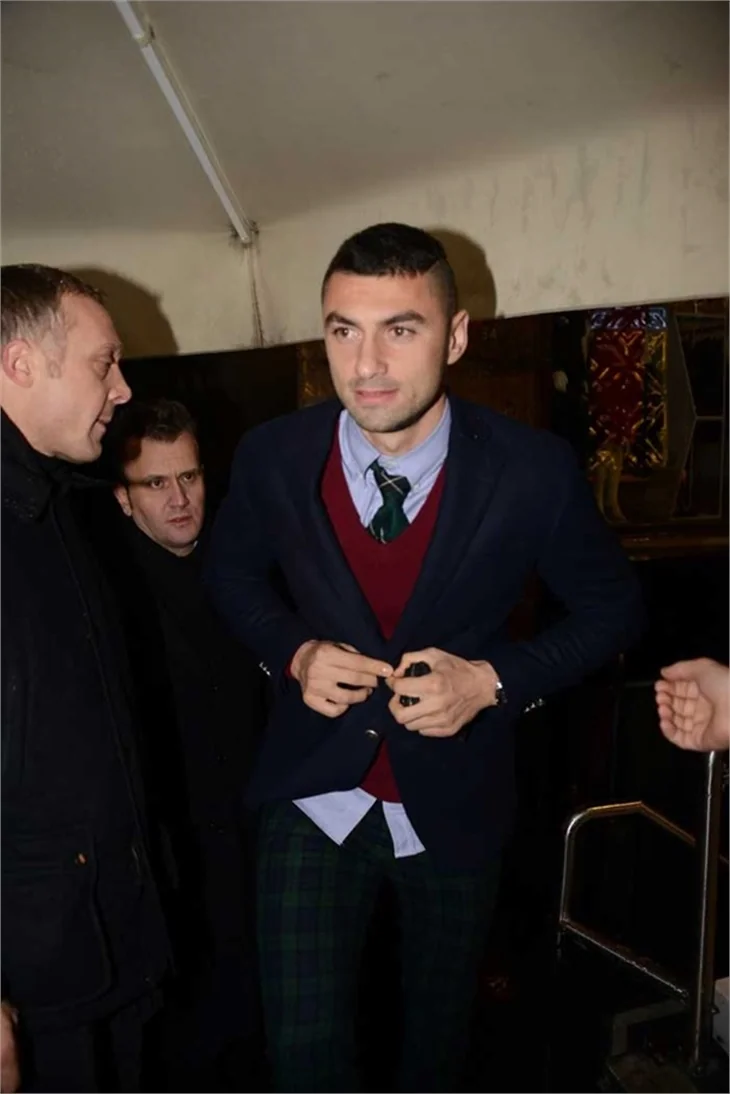 Burak ve Selçuk'un Juventus kutlaması olaylı bitti!