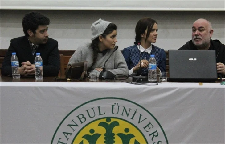 İÜ İktisat Kulübünde "Beni Böyle Sev" izdihamı!