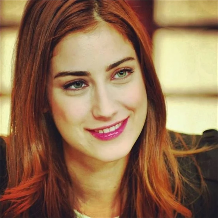 Hazal Kaya'nın sırrı ortaya çıktı!