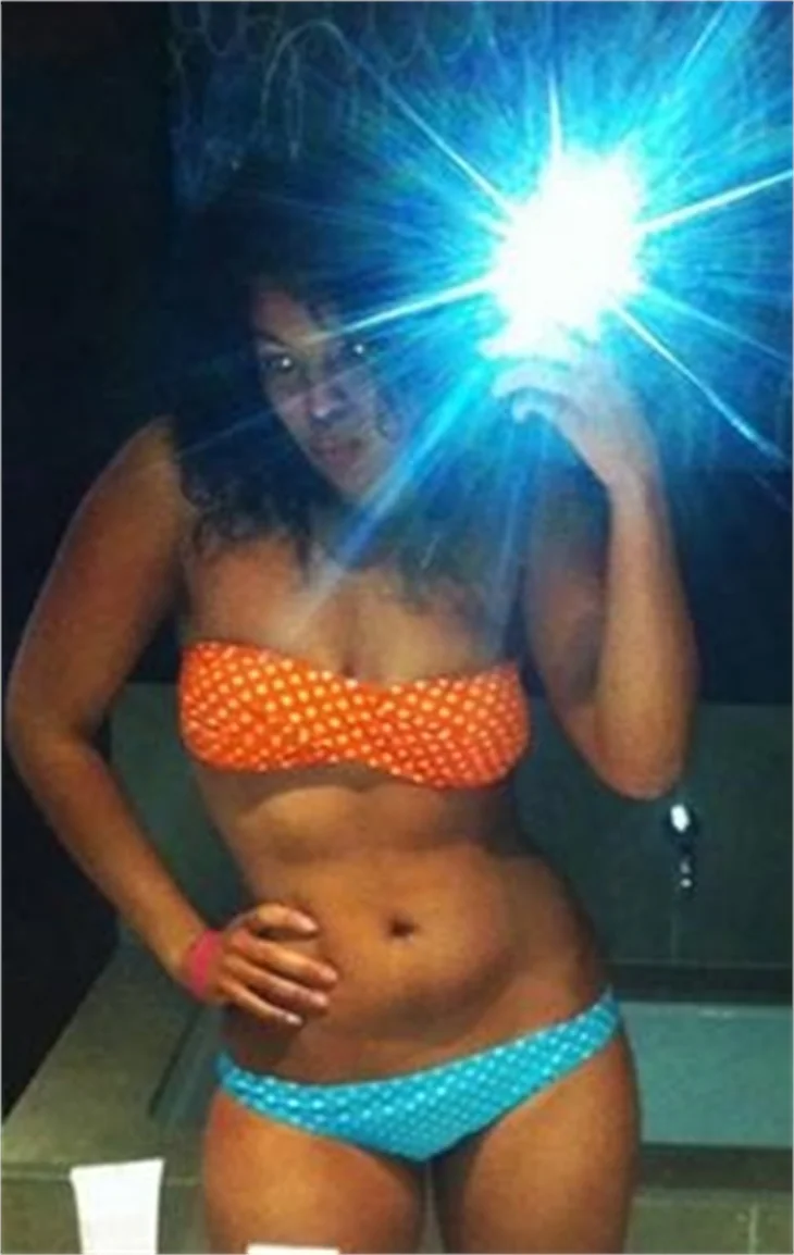 Ünlülerin banyo selfie'leri!