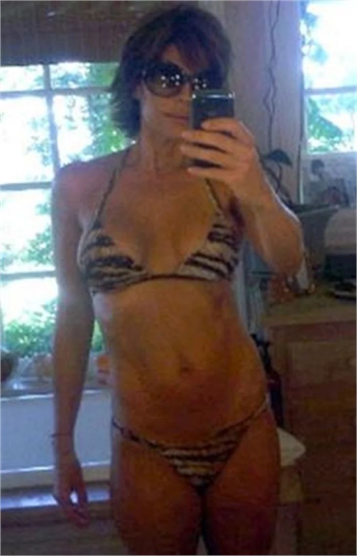 Ünlülerin banyo selfie'leri!