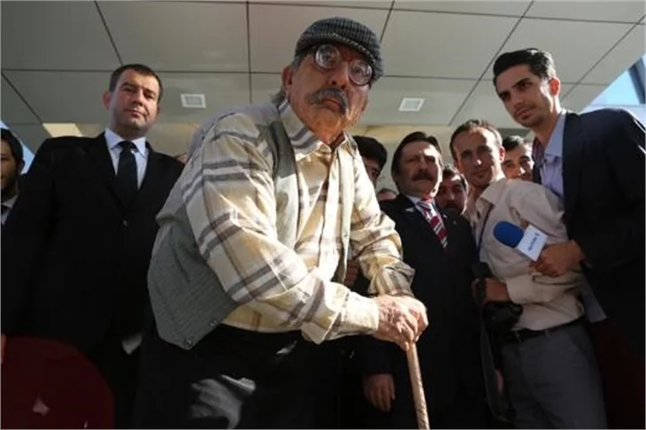 Ali Poyrazoğlu: 30 senedir starım!