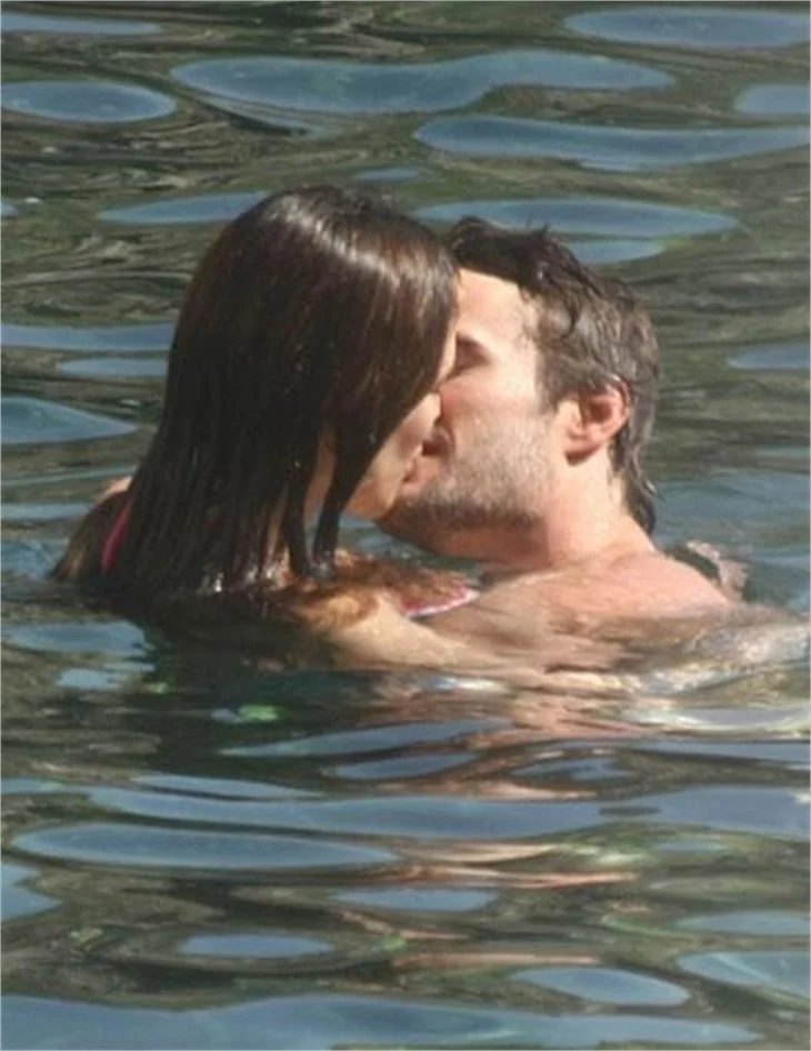 Kelly Brook'un aşktan yana yüzü gülmedi!