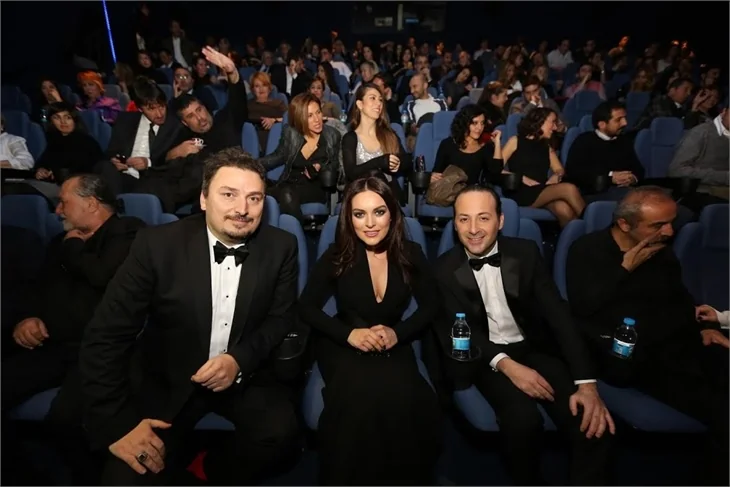 "Patron Mutlu Son İstiyor" filminin galasına ünlü akını!
