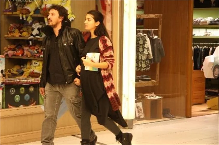 Onur Saylak ve Tuba Büyüküstün'ün kültür turu!