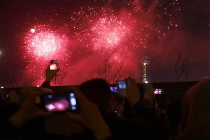 Dünya 2014'e böyle girdi