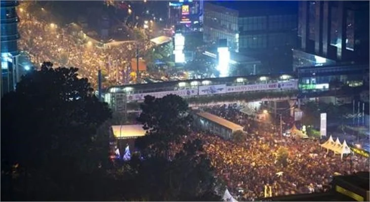 Dünya 2014'e böyle girdi