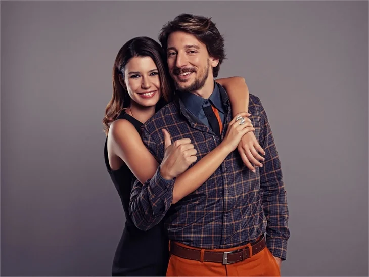 Beren Saat'ten sihirli masaj!