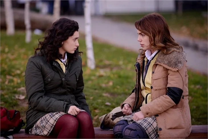 "Güneşi Beklerken"de Zeynep'e büyük tehdit!