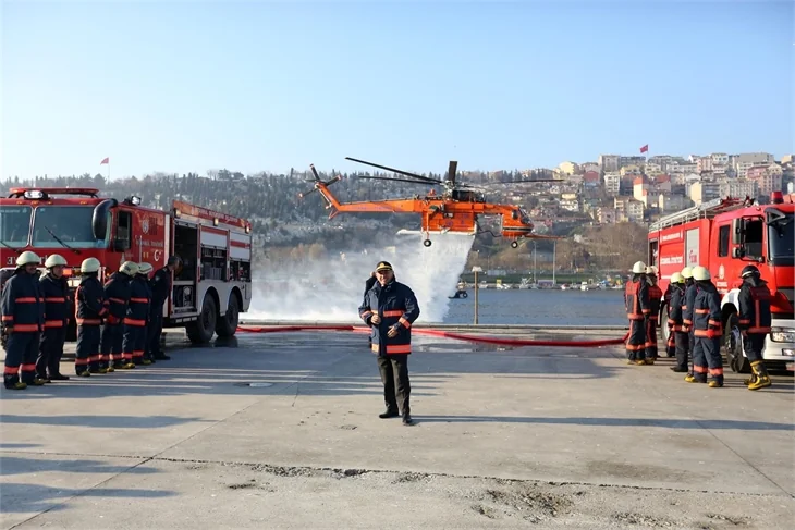İstanbul semalarında Alev Kartalı
