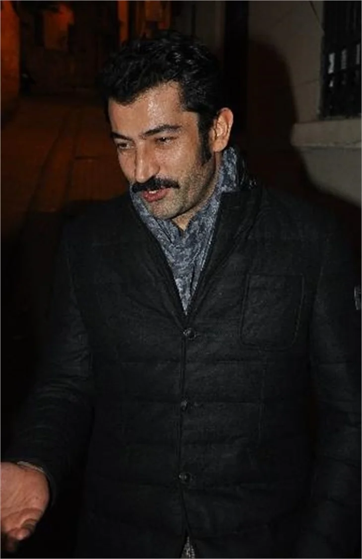 Çapkın Kenan fena yakalandı!