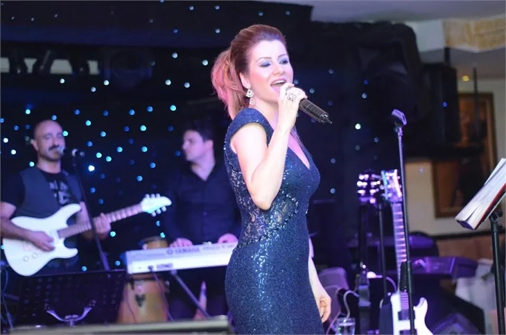 Ajda Pekkan, Günay'da Muazzez Abacı'yı dinledi!