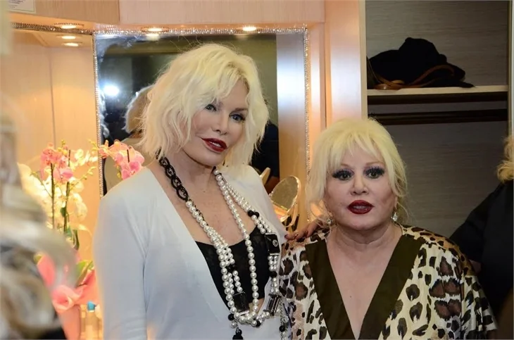 Ajda Pekkan, Günay'da Muazzez Abacı'yı dinledi!