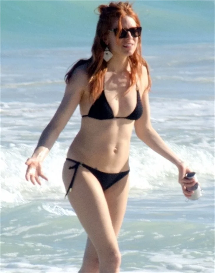 Sienna Miller sahilde!