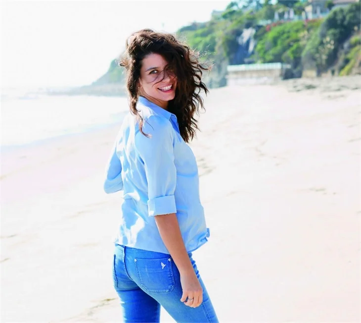 Beren Saat, Dubai yolcusu!