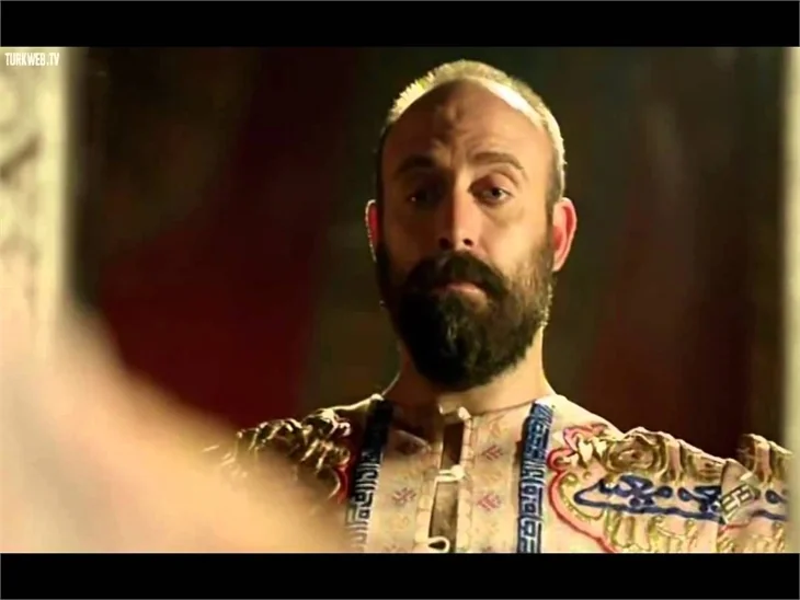 Halit Ergenç buzlu suda 6 saat kaldı!