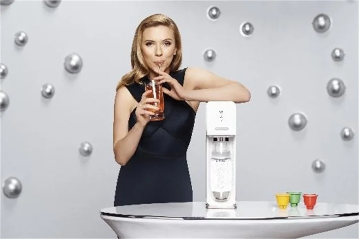 Scarlett Johansson‘ın reklam filmi yayınlanamadı!