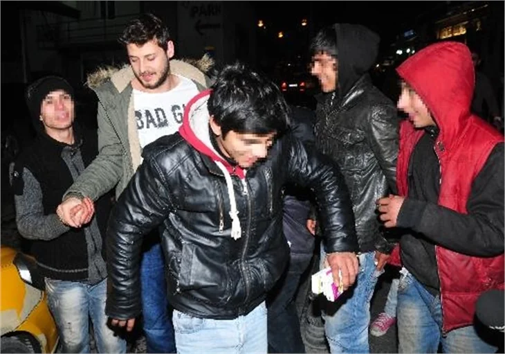 Ünlü Çift zor anlar yaşadı!