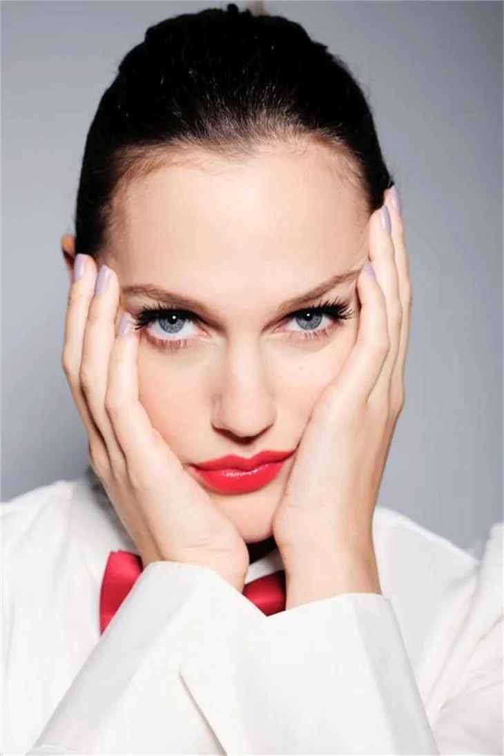 Meryem Uzerli, İstanbul'a dönüyor!