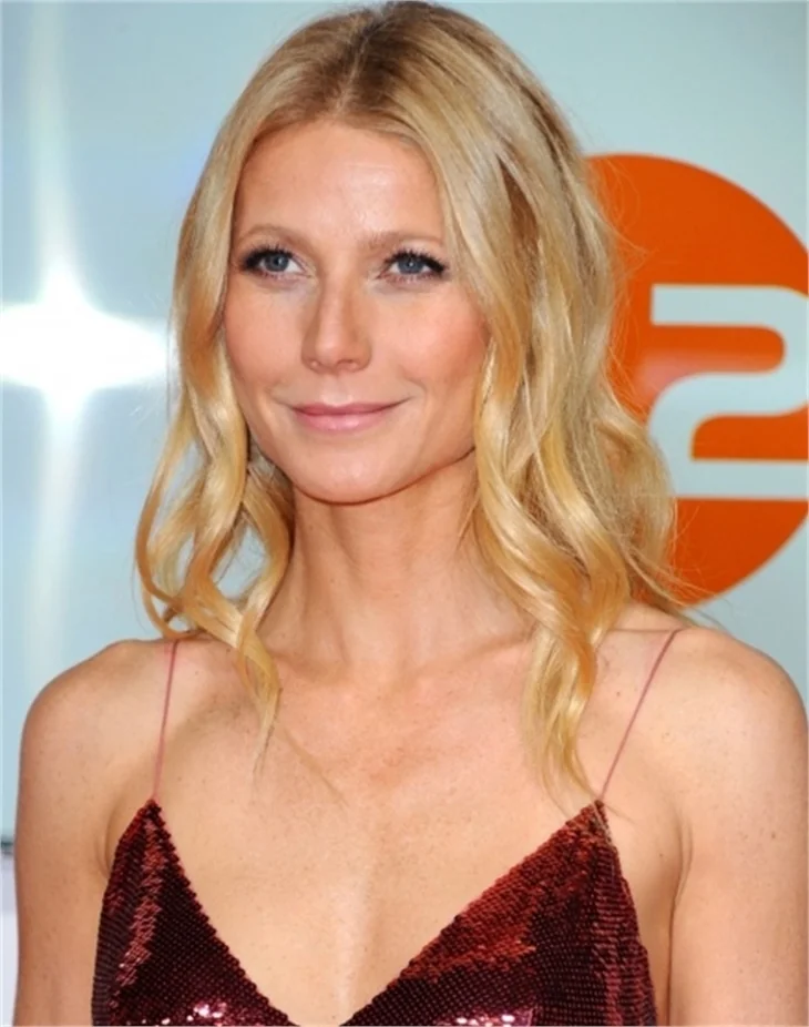 Gwyneth Paltrow, Altın Kamera Ödül Töreni'ndeydi..