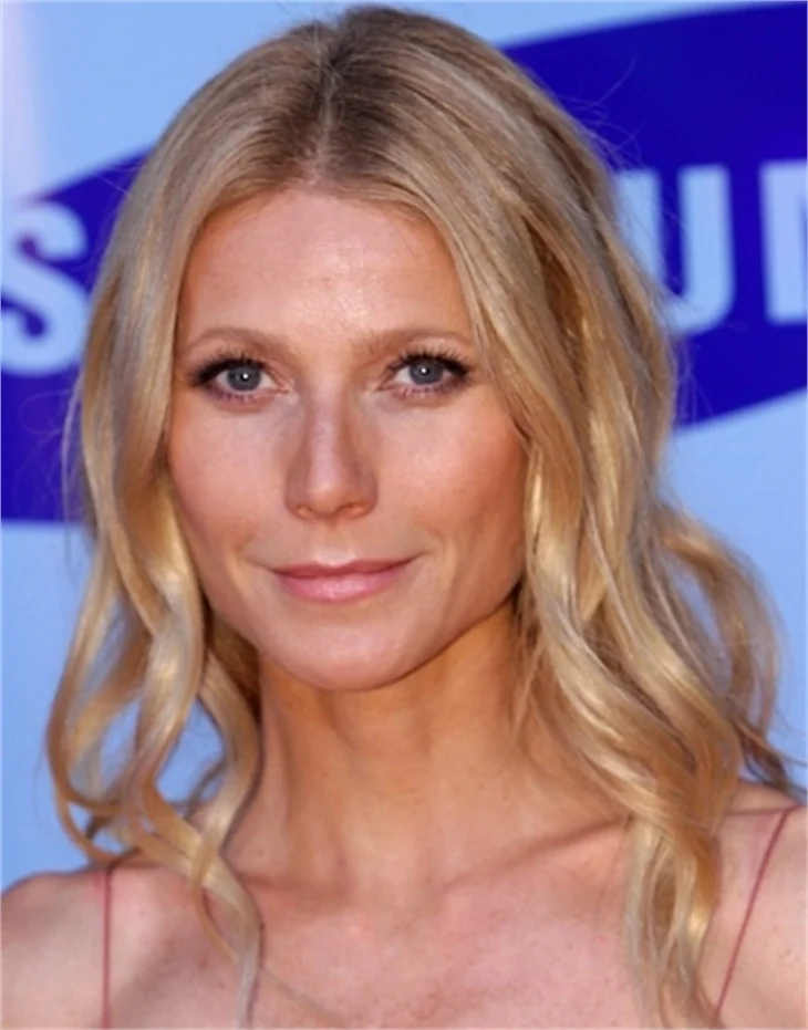 Gwyneth Paltrow, Altın Kamera Ödül Töreni'ndeydi..