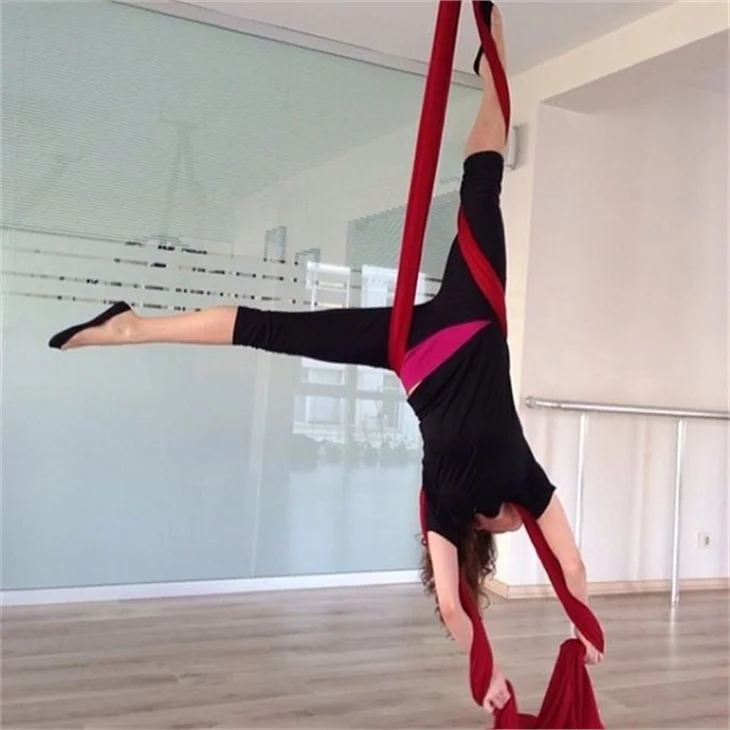 Özge Özpiriçci'den ayrılık sporu!