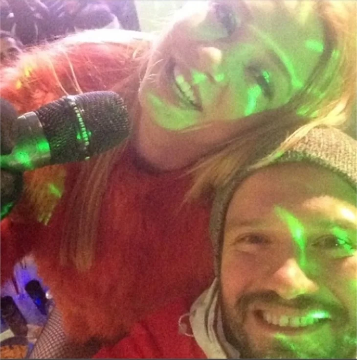 Ünlülerin selfie pozları!