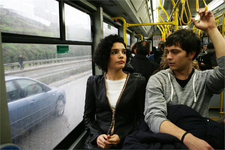 "Medcezir" setine şok baskın!