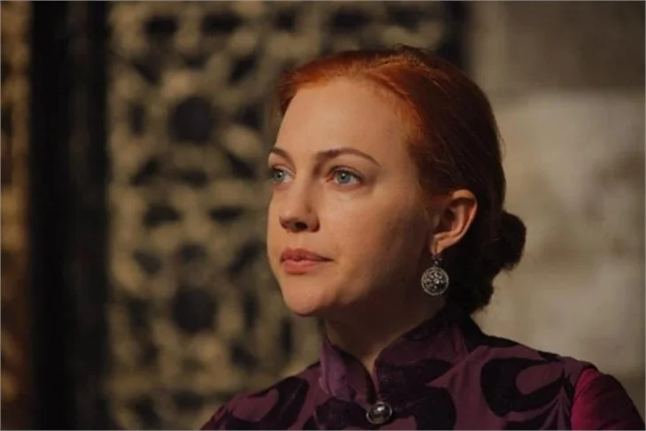 Meryem Uzerli, Hürrem olarak dönüyor!