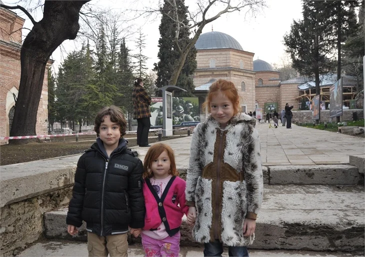 'Oğlundan' Şehzade Mustafa ziyaret!