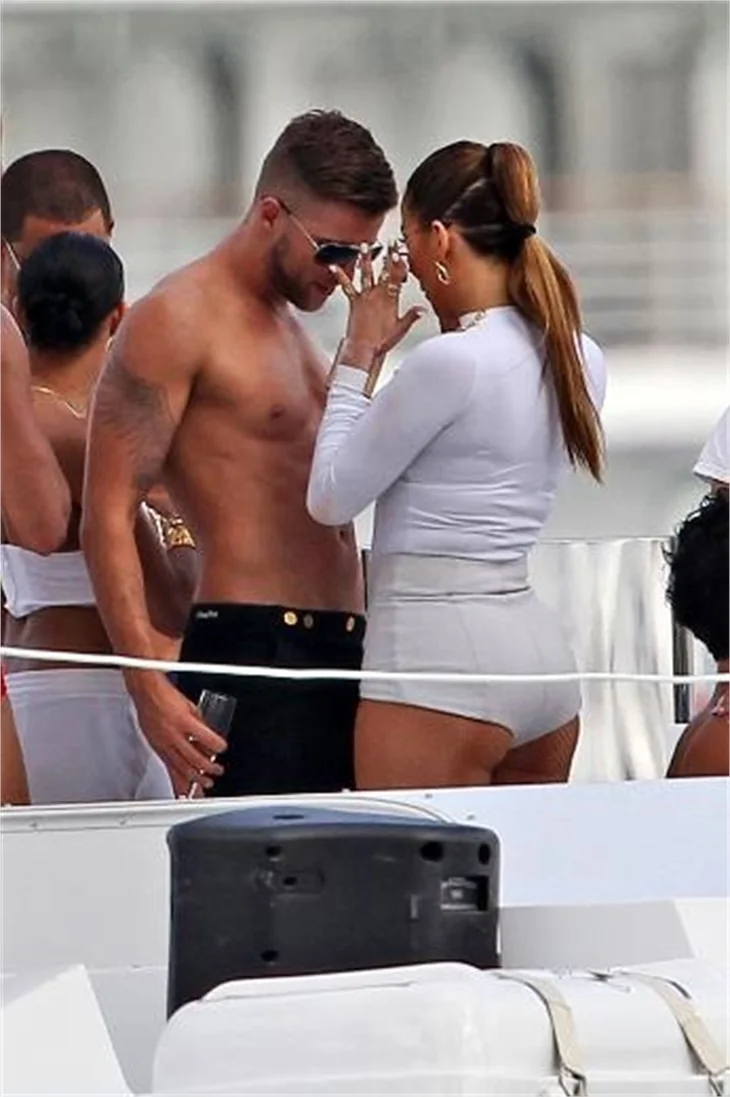 Hepimiz Miami'deyiz!