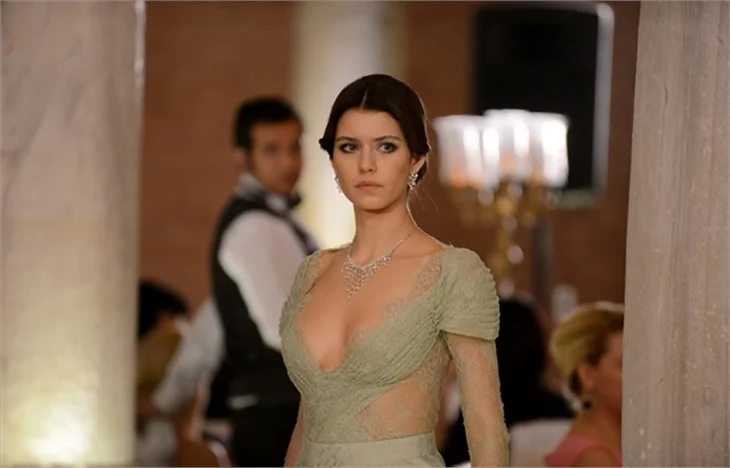 10 yıl sonra Beren Saat'e veda!