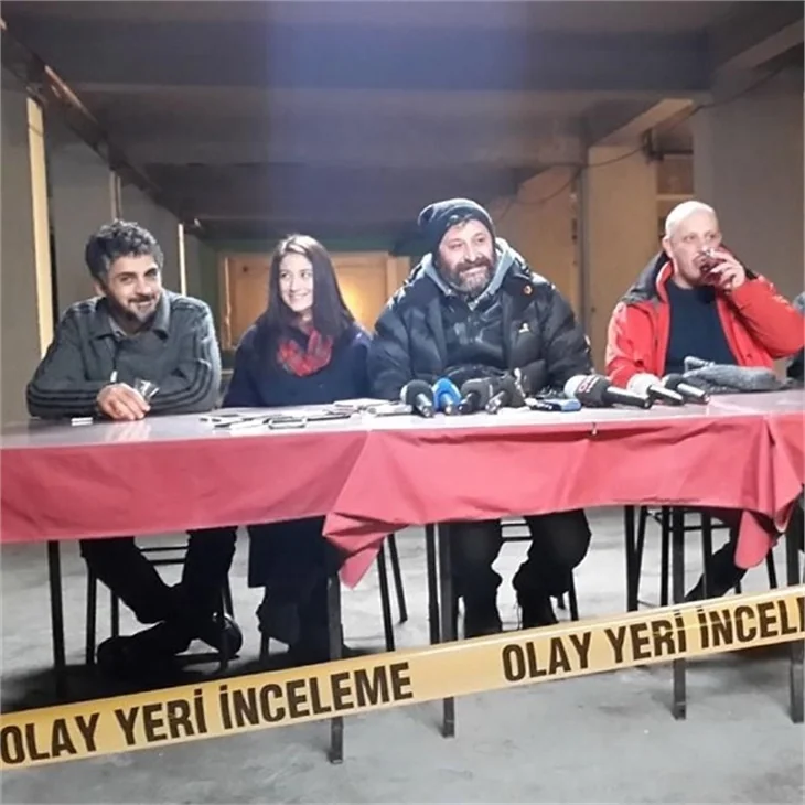 ´İtirazım Var´ filmi oyuncuları basın toplantısı düzenledi!