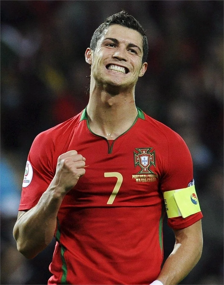 Ronaldo kıskançlık krizine girdi!