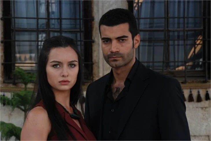 Birce Akalay'dan evlilik sinyali!