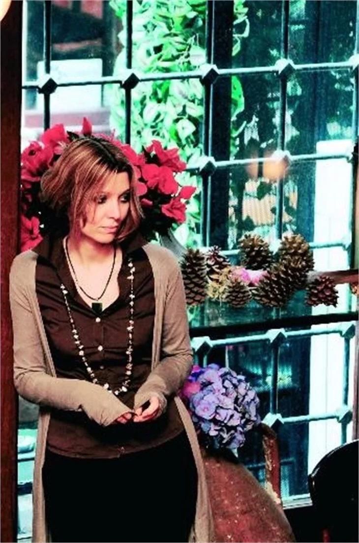 Elif Şafak: Kadınlık sınavından geçmem güç