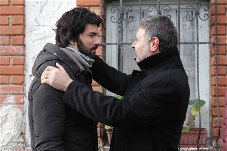 "Kara Para Aşk"ın 1. bölüm fotoğrafları