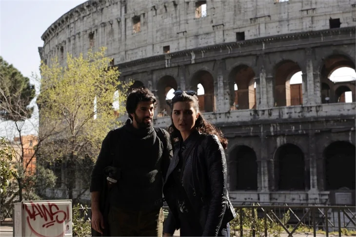 "Kara Para Aşk" aşıklar şehri Roma'da!