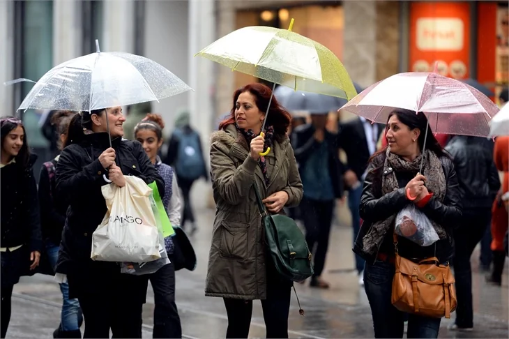 İstanbul'da yağışlı hava!