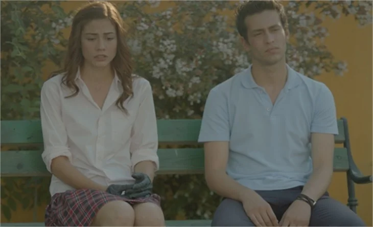 Demet Özdemir ile Ekin Koç, İzzet Çapa'ya konuştu!