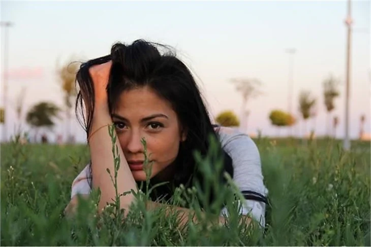 Demet Özdemir ile Ekin Koç, İzzet Çapa'ya konuştu!