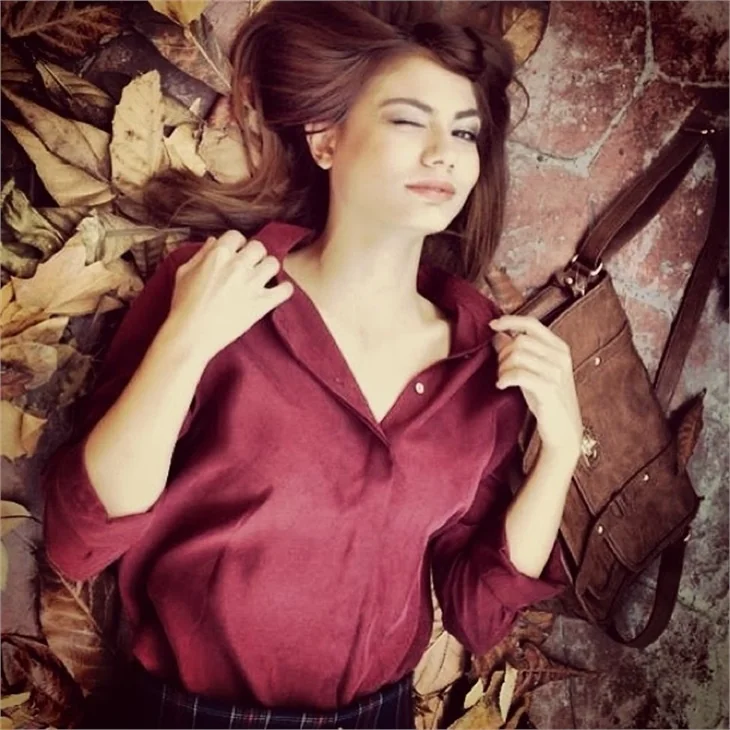 Demet Özdemir ile Ekin Koç, İzzet Çapa'ya konuştu!