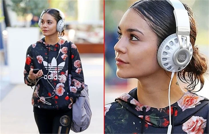 Vanessa Hudgens Bisiklet dersi ile zayıfladı