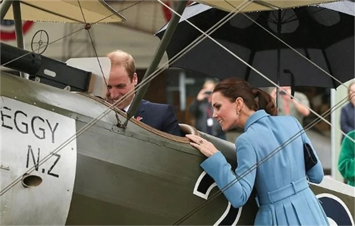 Kate Middleton, görünce dayanamadı!