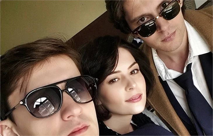 Sette selfie pozu!
