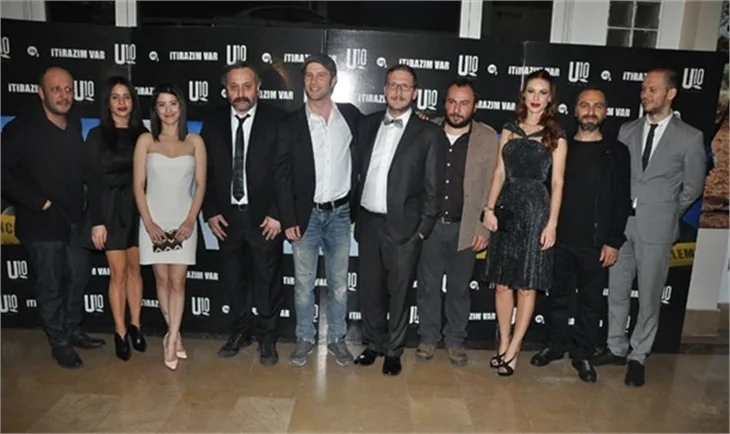 Hazal Kaya'nın buruk galası!